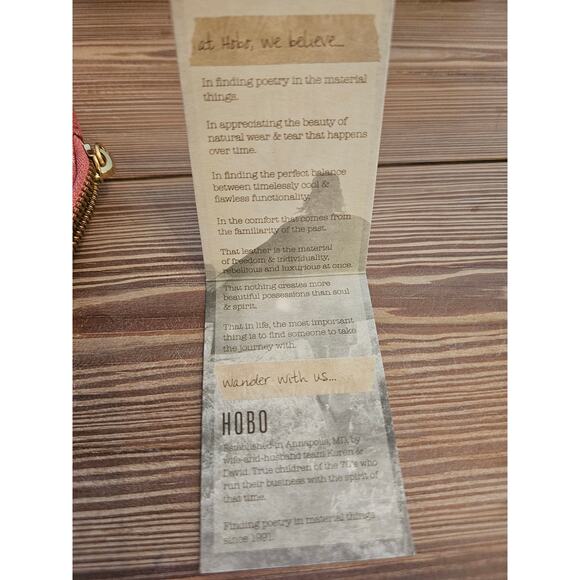 HOBO Daria Convertible Crossbody bag Removable shoulder strap - Picture 9 of 13